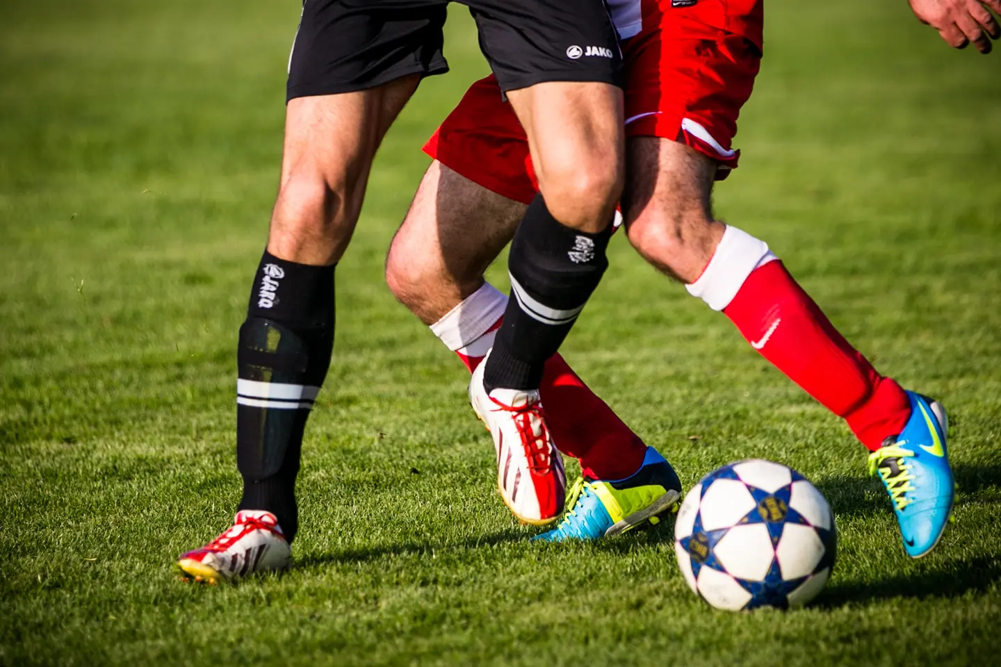 5 Quick Football Drills for Busy Players 5 Quick Football Drills for Busy Players
